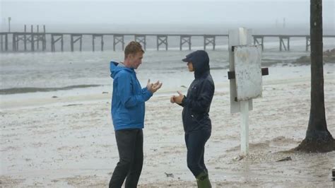 Hurricane Ian Sucking Water Out Of Tampa Bay In Negative Storm Surge