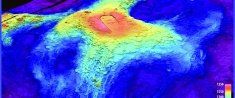 TERRA REAL TIME Gigantesco Vulcano Sottomarino E Entrato In Eruzione