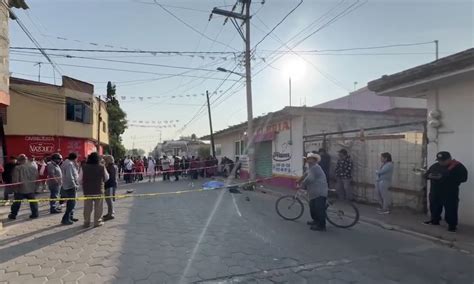 Coche Arrolla Y Mata A Joven De A Os En El Perif Rico Municipios