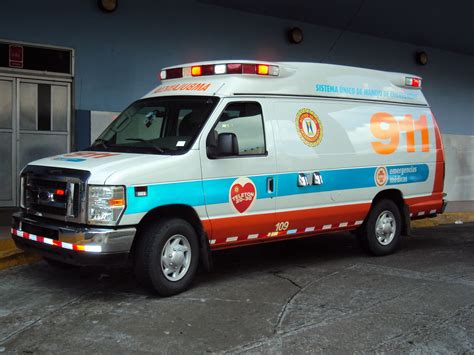 911 Panamá Unidad de emergencias médicas del sistema 911 d Flickr