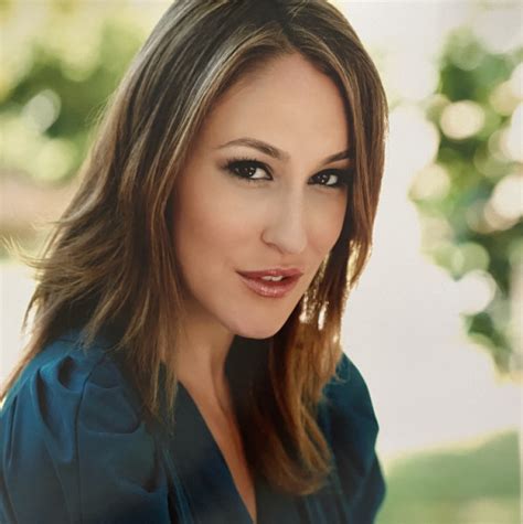 Ryan Keely Biography, Wiki, Net Worth, Husband, Family Background ...