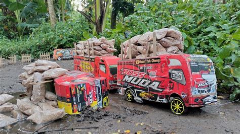 Cuaca Extremsopir Handal Mobil Truk Oleng Mainan Muatan Sekam Padi