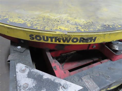 Southworth Lift Table Air Operated PalletPal With Rotating Top 3