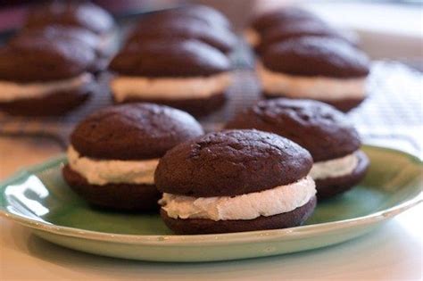 Classic Chocolate Whoopie Pies With Marshmallow Filling Cookie Sandwich