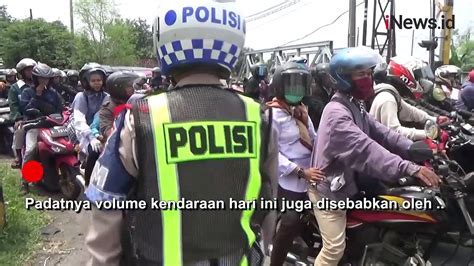 Hari H Lebaran Ribuan Kendaraan Pemudik Terjebak Antrean Panjang