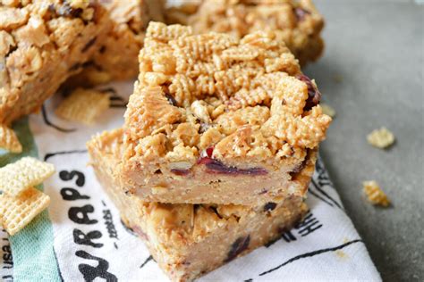 Peanut Butter Honey Cereal Bars Recipe Food Fanatic