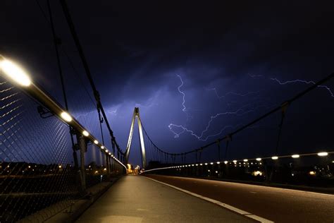 Vanaf Vrijdagmiddag Code Geel In Utrecht Vanwege Onweersbuien Met Hagel