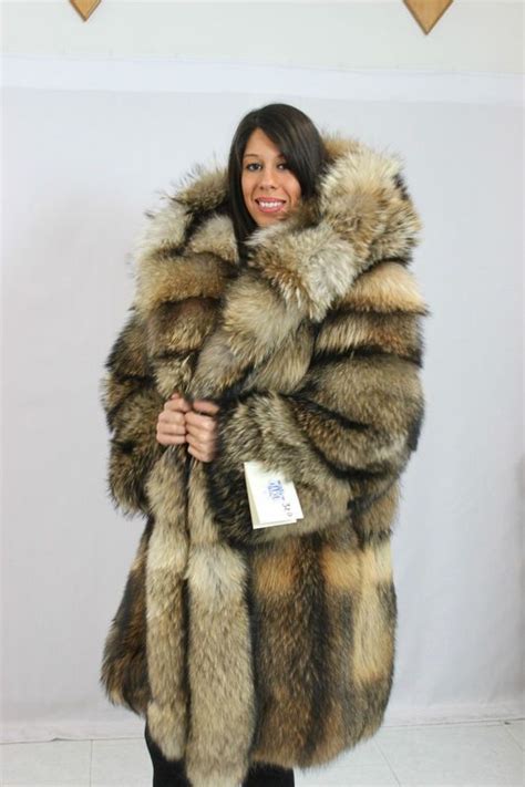 Oversized Finnish Raccoon Fur Parka Fur Hood Coat Fur Fashion Fashion