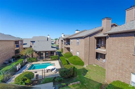 Woodland Hills - Irving, TX | Apartment Finder