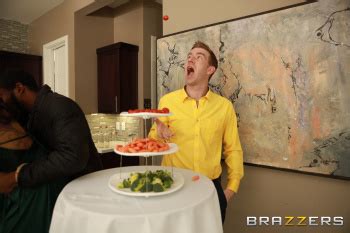 Hardcore Halle Hayes A Wild Crazy Cock Stuffing Party Phun Org Forum