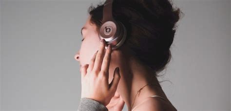 Are Headphones Bad For Your Brain The Important Facts My Audio