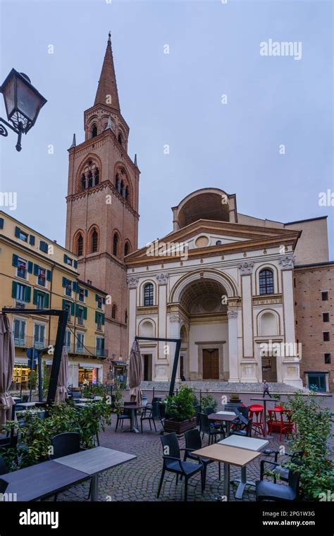 Basilica Of Santandrea Facade Hi Res Stock Photography And Images Alamy