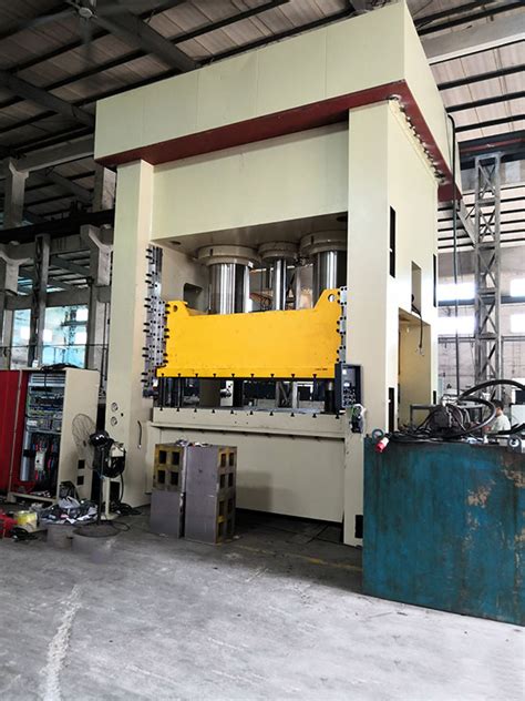 Hydraulic Press Machine 1600 Ton Hydraulic Press Machine For Auto Parts