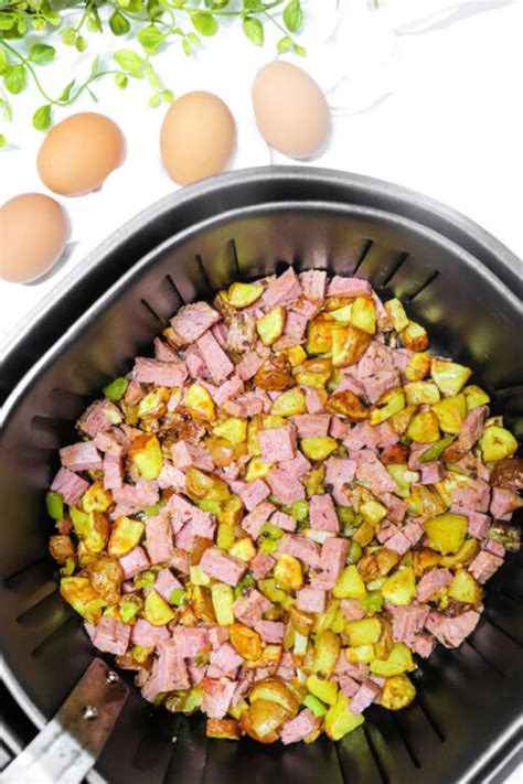 Air Fryer Corned Beef Hash With Eggs Or Without Ninja Foodi