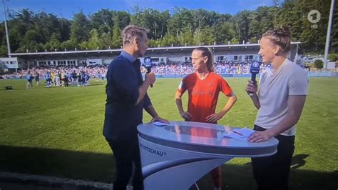 FC Bayern TSG Hoffenheim Klara Bühl Interview YouTube