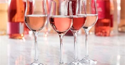 Rosé Wine Glasses Exist But Do We Really Need Them Experts Weigh In