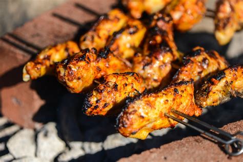 Grilled Turkish Chicken Wings Kanat Recipe :: The Meatwave