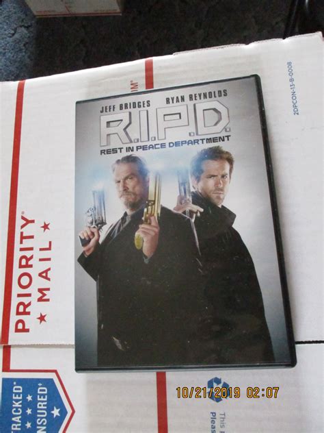 R I P D Rest In Peace Department DVD Jeff Bridges Ryan Reynolds