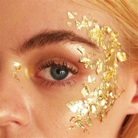 Gold Leaf Makeup By Hannah Nathalie Gold Makeup Looks Goddess Makeup Gold Makeup