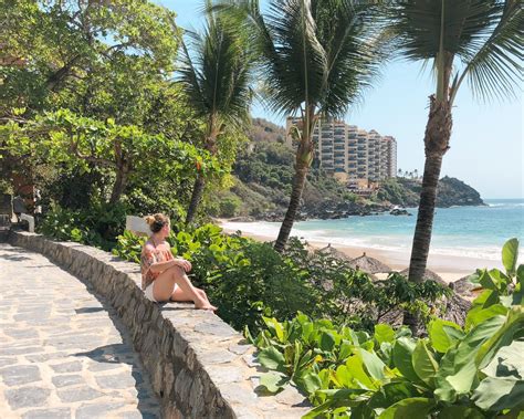 What to do in Ixtapa Mexico - On The Road With Jen