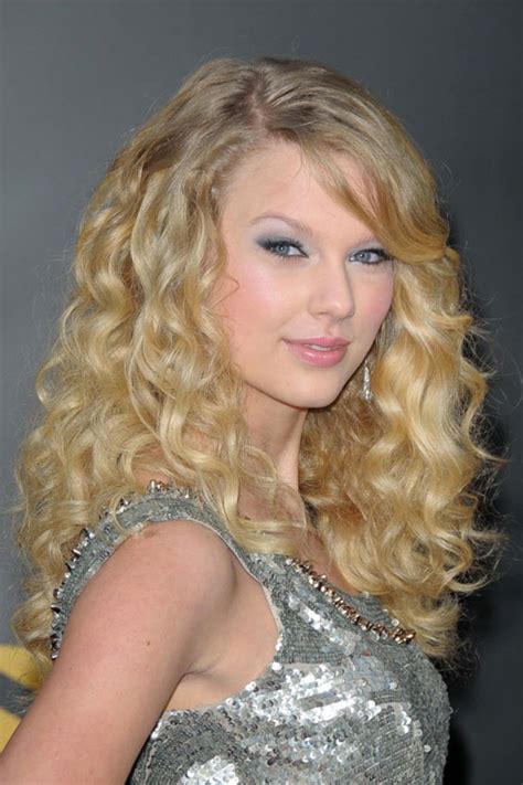 Taylor Swift Blonde Hair Color