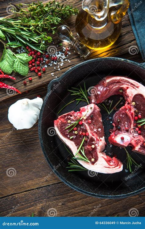 Butchers Fresh Lamb Chops On Frying Pan Stock Image Image Of Bone