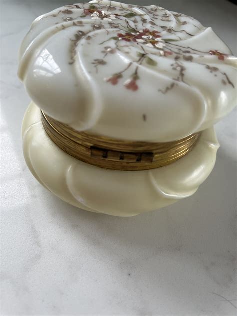 Hinged Victorian Milk Glass Vintage Dresser Box Trinket Etsy