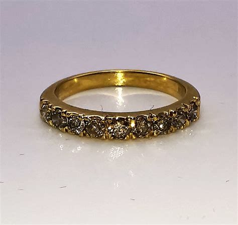 Gouden Ring Met Diamanten Verkocht Kunstveiling Nl