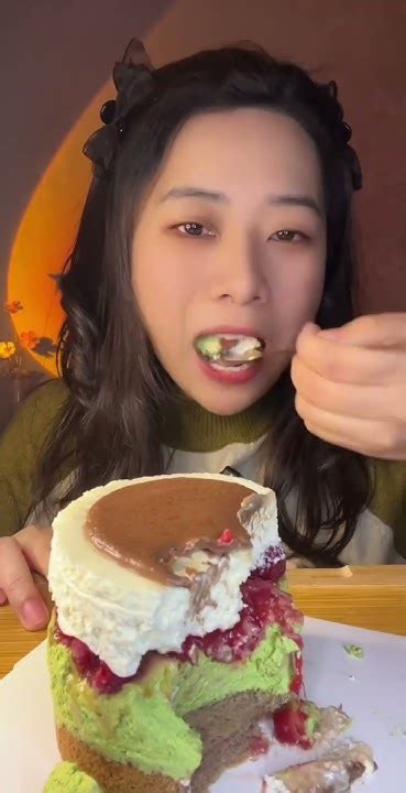 Asmr🍰eat 4 Inch Double Cream Cake🍰 Soft And Waxy Sound 크림 케ց 먹방 Mukbang Satisfaction Youtube