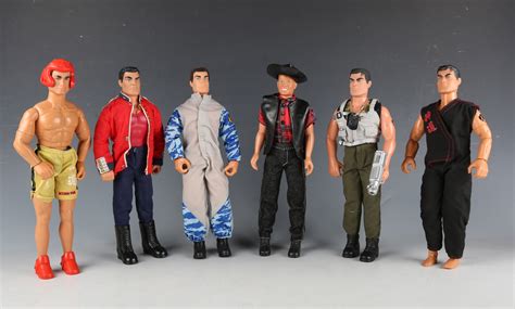 collection  modern action man   action figures  accessories