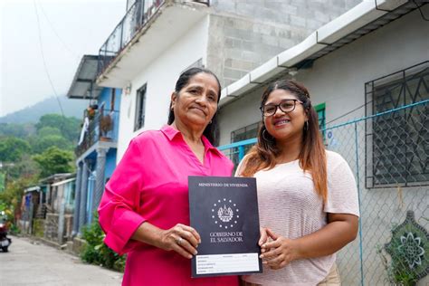 Familias Son Beneficiadas Con Proyecto De Vivienda En Usulut N