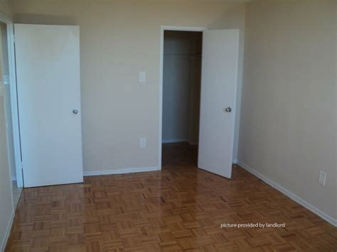 For Rent Emmett Avenue Toronto Bdrm Viewit