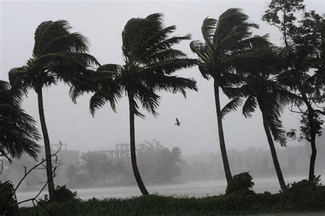 West Bengal Weather Weather Update Rain Forecast In Parts Of South And North Bengal Over The