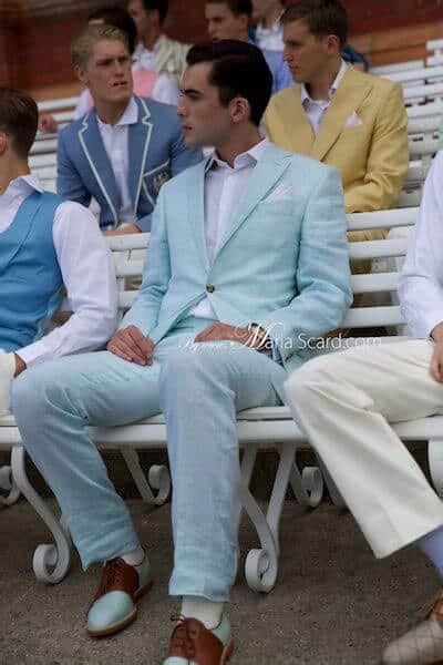 Wearing A Pastel Suit Men S Flair