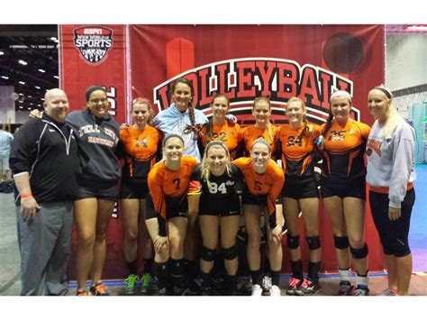 Lady Cougars Play On National Club Volleyball Teams