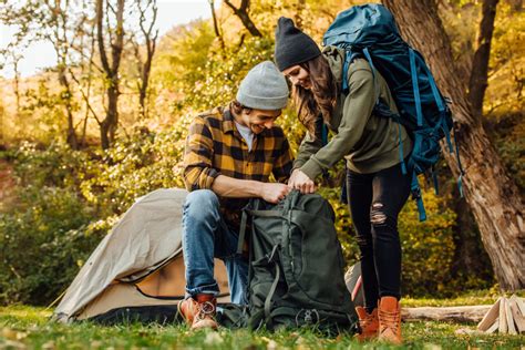 Equipo esencial para acampar Cuáles son los elementos imprescindibles