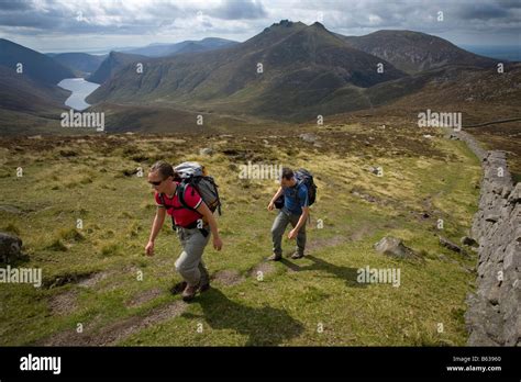 Mourne Mountains Fotografías E Imágenes De Alta Resolución Alamy