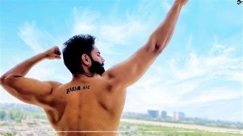 Parmish Verma With A Back Tattoo Of Param Sat Eternal Truth Hd