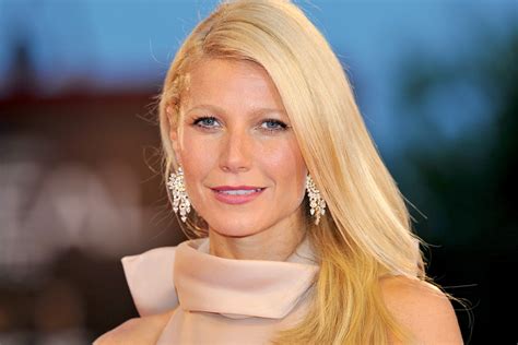 Gwyneth Paltrow Embraces Her Age With A Makeup Free Selfie The Daily Dish