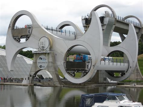 The Falkirk Wheel A Rotating Boat Lift Connecting The Forth And Clyde