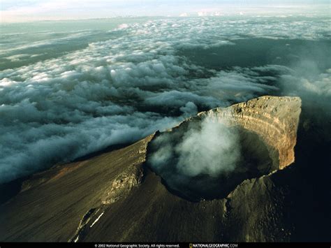 Gunung Bromo dari atas - Tempat Wisata | Foto Gambar Wallpaper