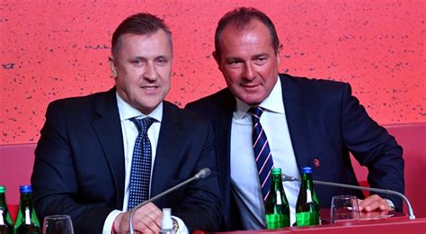 Wybory Prezesa Pzpn Cezary Kulesza Nast Pc Zbigniewa Bo Ka Sport