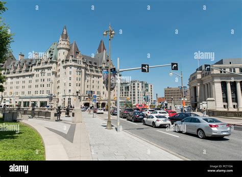 Ottawa Ontario Canada Intersection Of Wellington And Elgin Streets