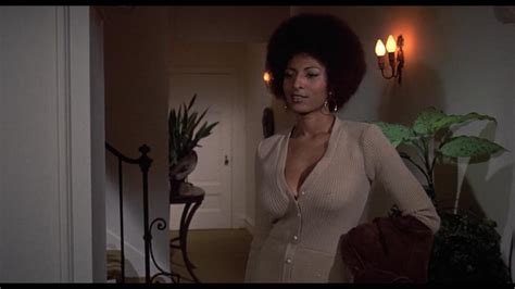 Pam Grier S Sex Symbol Pandesia World Hot Sex Picture