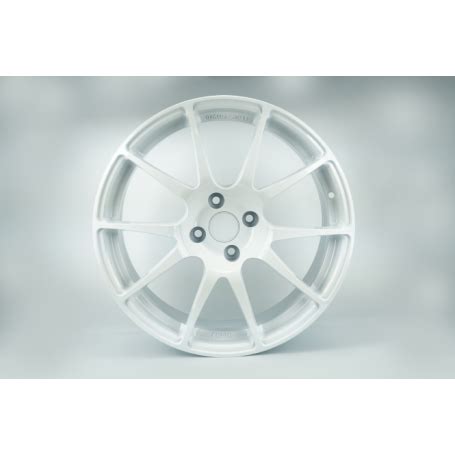 Revo RF018 18 Flow Formed Special Edition White Wheels Ford Platform