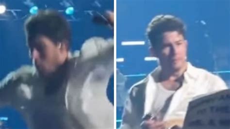 Nick Jonas Falls Through Hole Onstage During Jonas Brothers Boston Concert Daily Telegraph