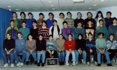 Photo de classe 21 de 1994 Lycée Jean henri Fabre Copains d avant