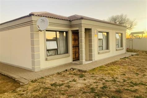 Pinehaven Bloemfontein Property Property And Houses For Sale In