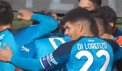 Il Capitano Napoli Di Lorenzo Kvara Dici A Osimhen Di Scendere