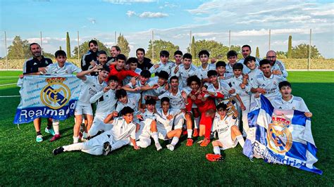 El Infantil A Se Hace Con La Superliga Adn Blanco